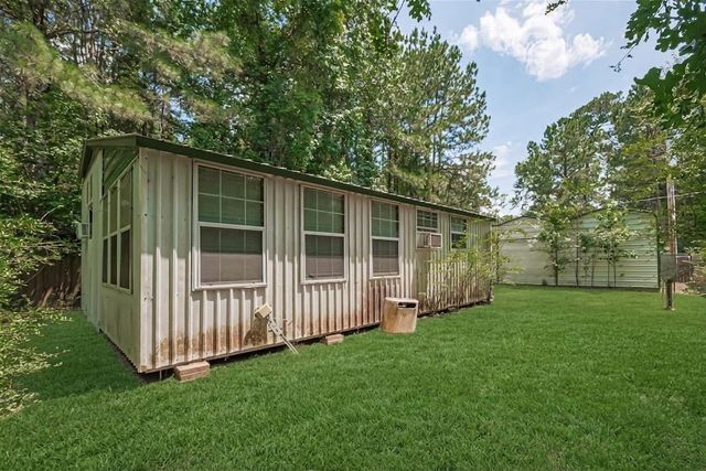477 Canadian Dr, Trinity, TX 75862