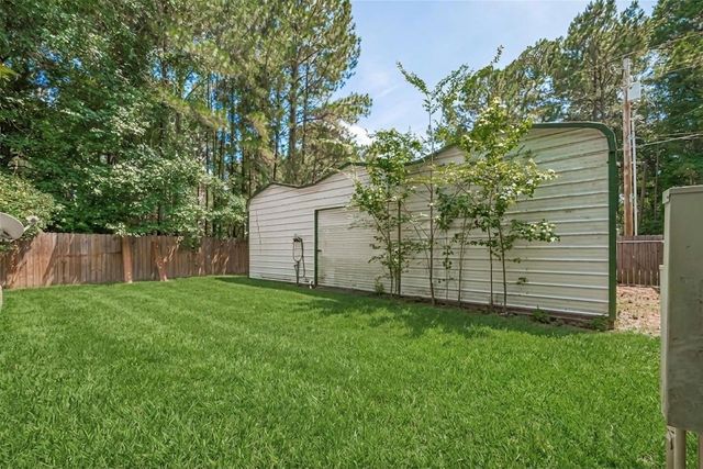 477 Canadian Dr, Trinity, TX 75862