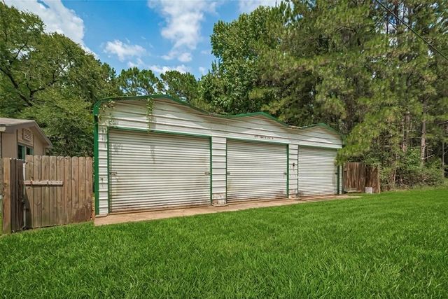 477 Canadian Dr, Trinity, TX 75862