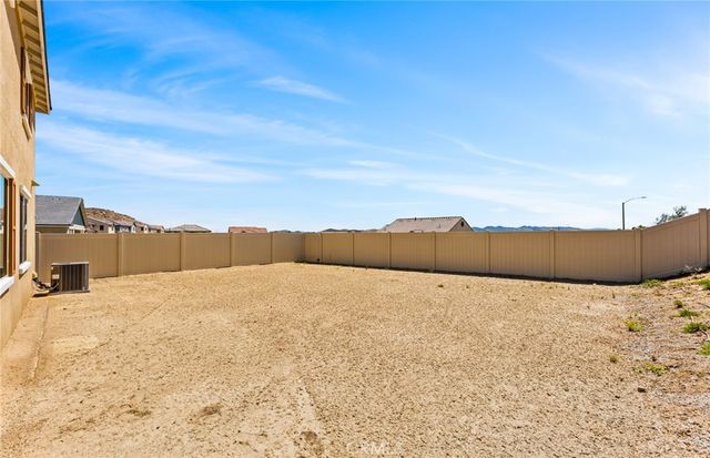 29425 Ironview Drive, Menifee, CA 92584
