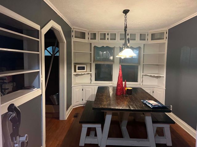 109 Jean St, Paris, TN 38242