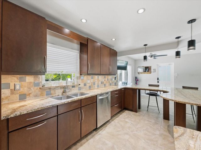 1104 KASPER DRIVE, Orlando, FL 32806