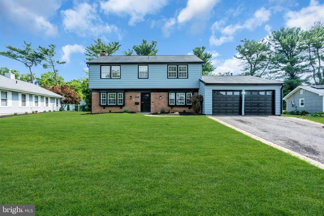 61 TRIANGLE, Willingboro, NJ 08046