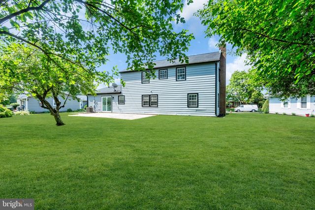 61 TRIANGLE, Willingboro, NJ 08046