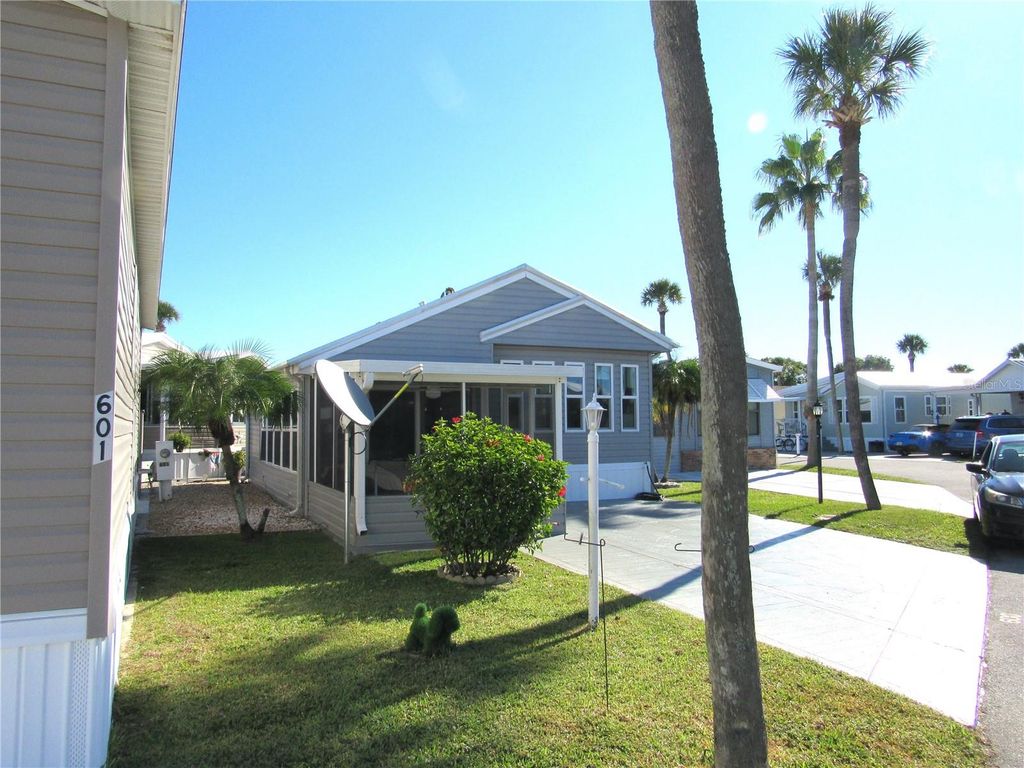 9000 US HWY 192 600, Clermont, FL 34714