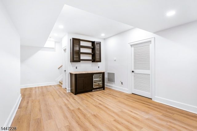 11 Florham Ave, Florham Park Boro, NJ 07932