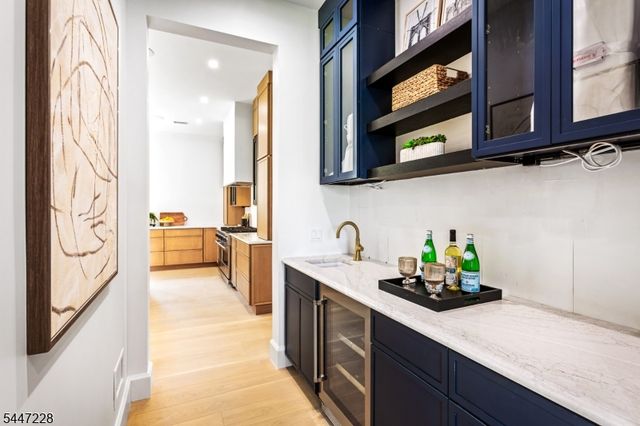 11 Florham Ave, Florham Park Boro, NJ 07932