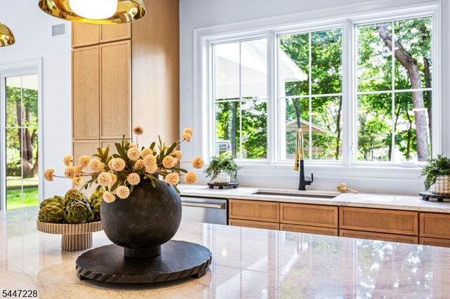 11 Florham Ave, Florham Park Boro, NJ 07932