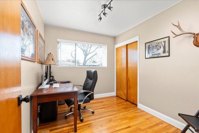 1409 Cherrywood Dr, Modesto, CA 95350