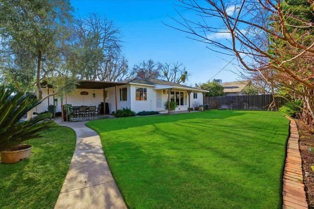 1409 Cherrywood Dr, Modesto, CA 95350