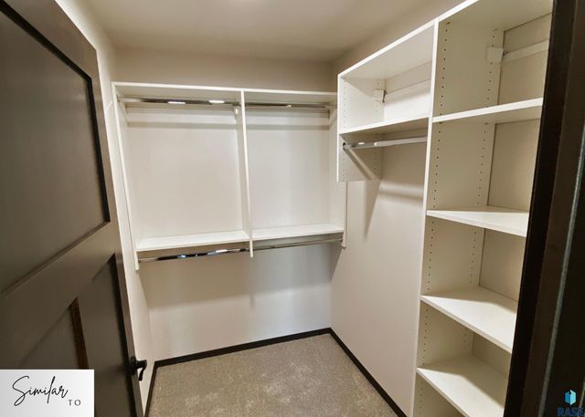 6613 W Gresford Pl Place, Sioux Falls, SD 57106