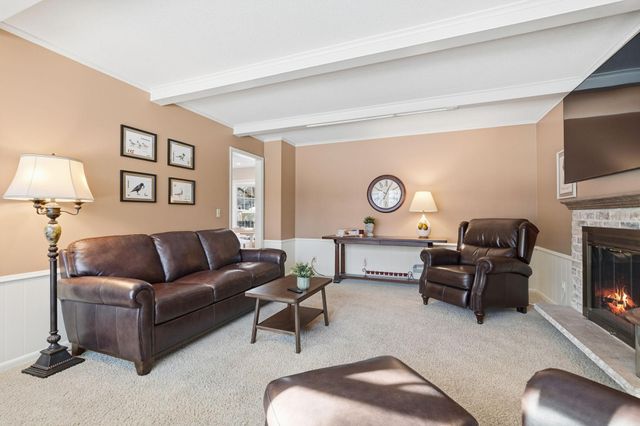 2741 Zane Avenue N, Crystal, MN 55422