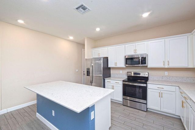 12623 NW Copper Creek Drive, Port St. Lucie, FL 34987