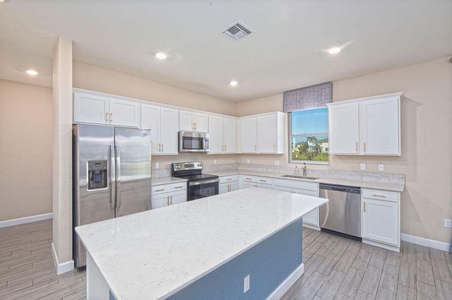 12623 NW Copper Creek Drive, Port St. Lucie, FL 34987