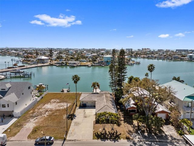 837 BAY POINT DRIVE, Madeira Beach, FL 33708