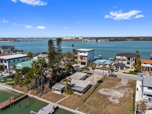 837 BAY POINT DRIVE, Madeira Beach, FL 33708