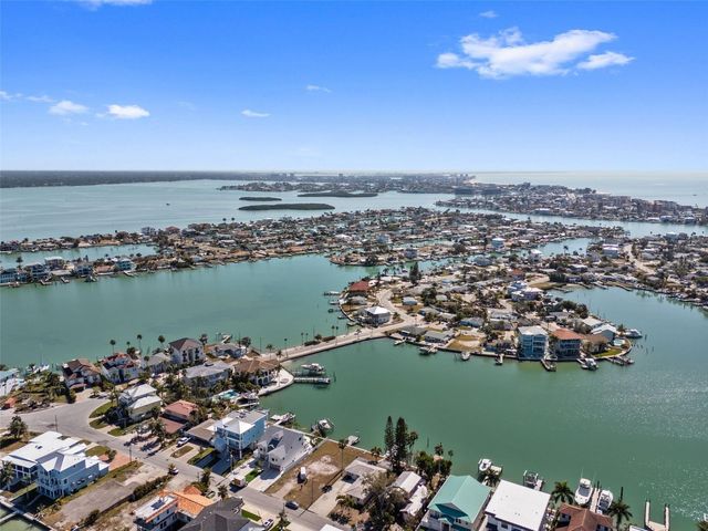 837 BAY POINT DRIVE, Madeira Beach, FL 33708