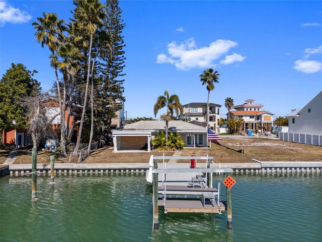 837 BAY POINT DRIVE, Madeira Beach, FL 33708