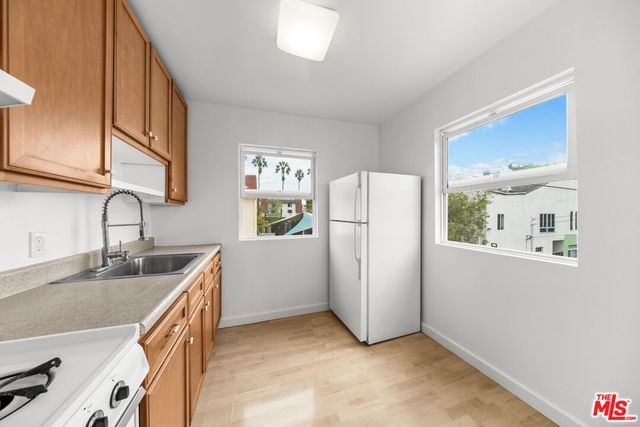 1047 18th Street H, Santa Monica, CA 90403