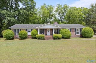 209 Vincent SE, Huntsville, AL 35802