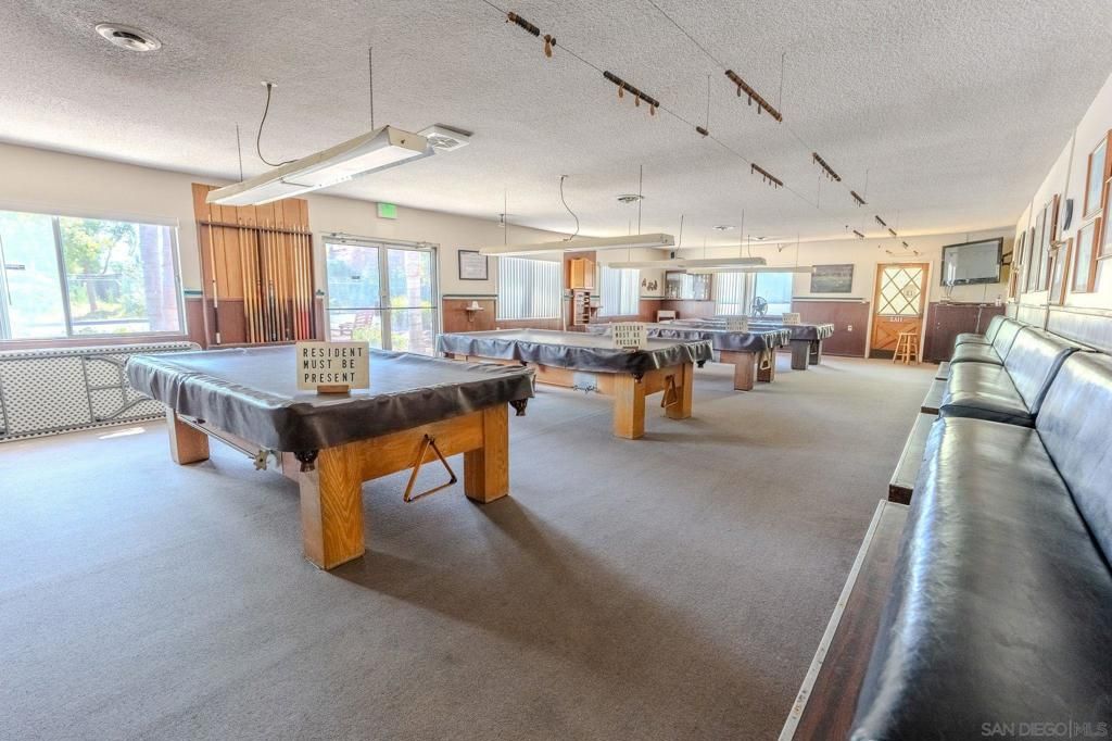 Image 45 of property listing at 6 Oriole Ln, Oceanside, CA 92057