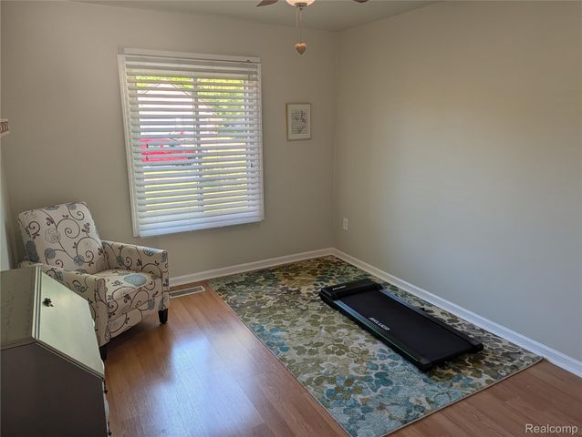 57487 Nicholas Drive, Washington Township, MI 48094