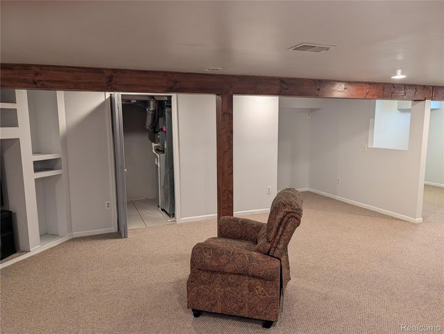 57487 Nicholas Drive, Washington Township, MI 48094