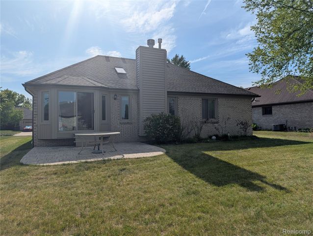 57487 Nicholas Drive, Washington Township, MI 48094