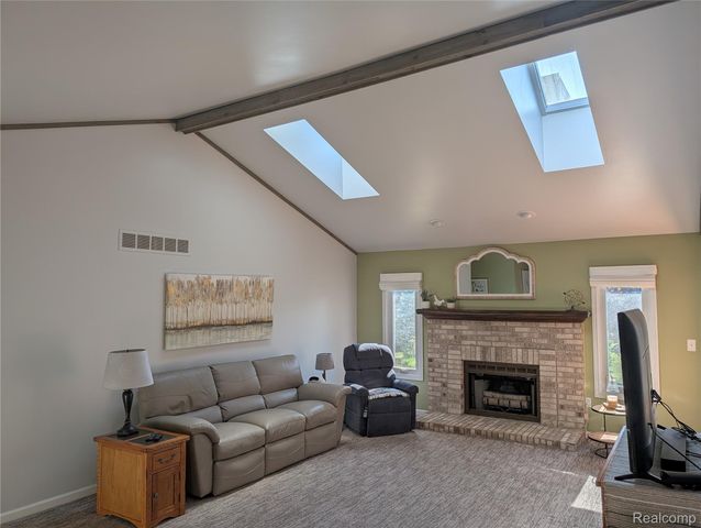 57487 Nicholas Drive, Washington Township, MI 48094
