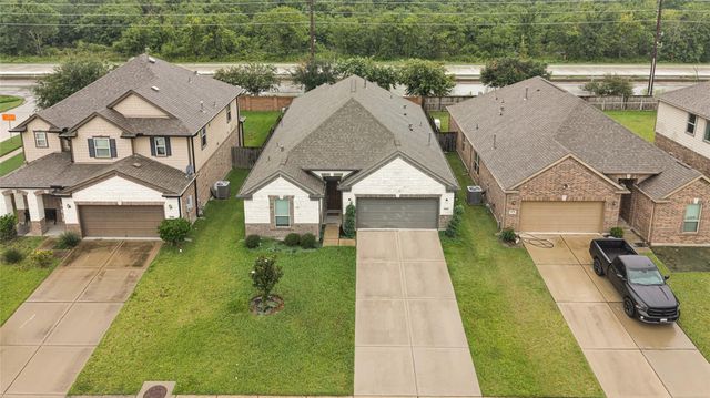 3220 Anderwood Arbor Lane, Pearland, TX 77584