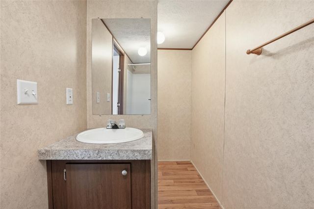 801 Genoa Red Bluff Road, Pasadena, TX 77504