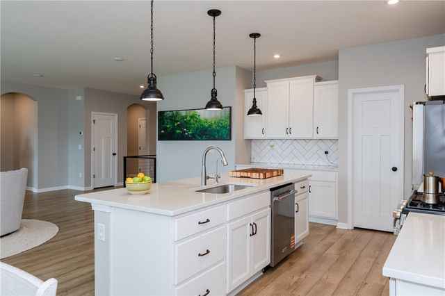 1830 Kingsbarn Court, Miamisburg, OH 45342