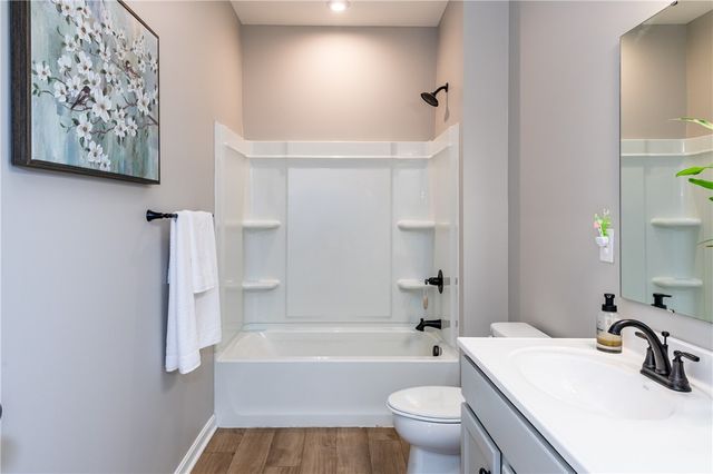 1830 Kingsbarn Court, Miamisburg, OH 45342