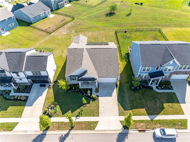 1830 Kingsbarn Court, Miamisburg, OH 45342