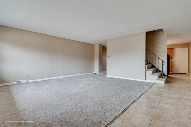 9586 S Colfax Avenue, Chicago, IL 60617