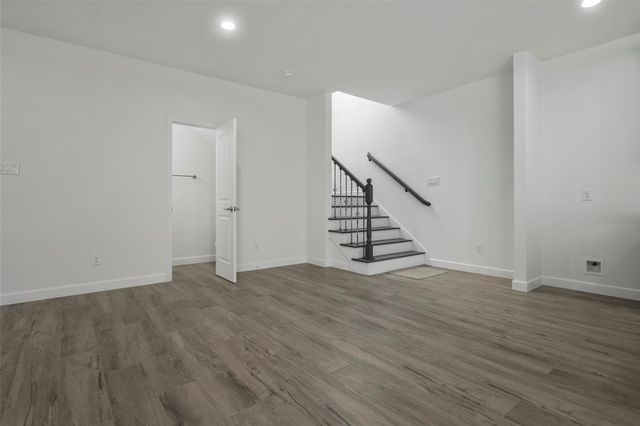 1065 Saint Clair Street, Houston, TX 77088