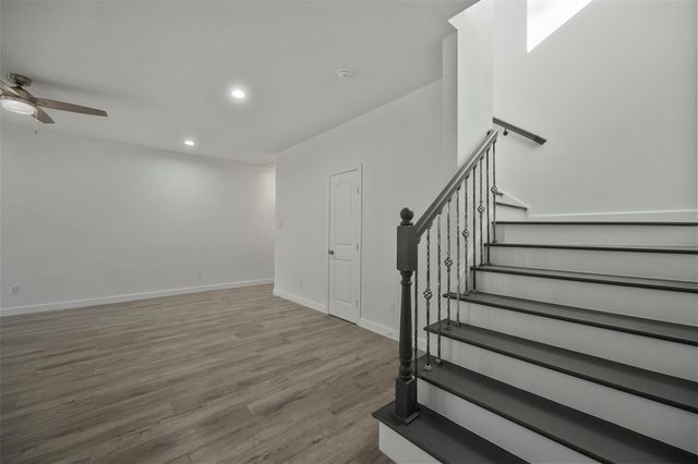 1065 Saint Clair Street, Houston, TX 77088
