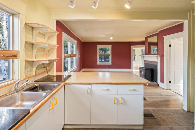 1545 NW 3rd Street, Bend, OR 97703