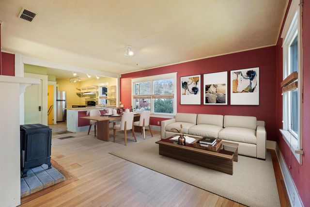 1545 NW 3rd Street, Bend, OR 97703