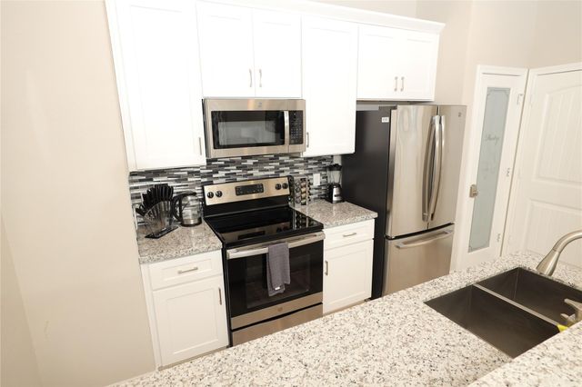 3144 Southmore Boulevard 7, Houston, TX 77004
