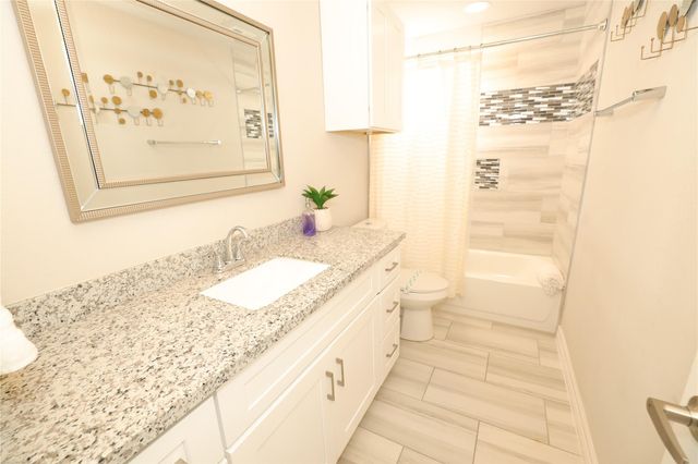 3144 Southmore Boulevard 7, Houston, TX 77004