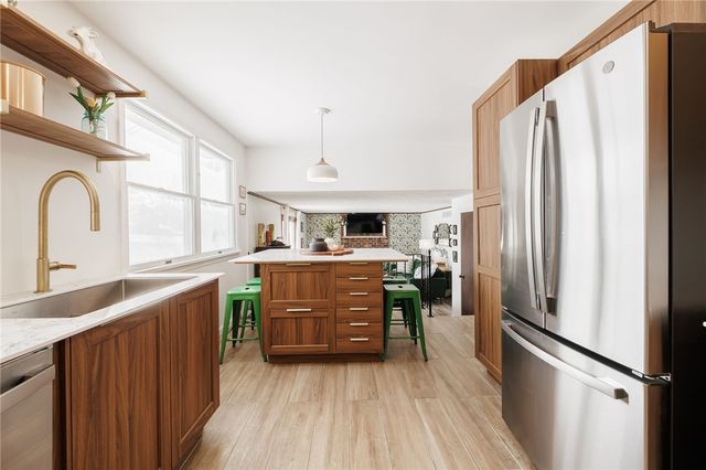 199 Kearney Drive, Irondequoit, NY 14617