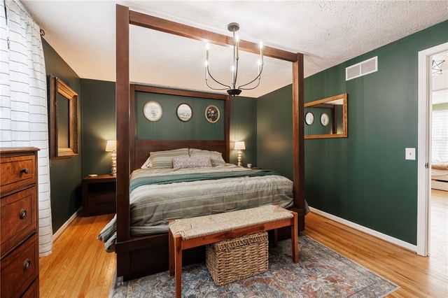 199 Kearney Drive, Irondequoit, NY 14617