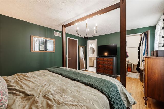 199 Kearney Drive, Irondequoit, NY 14617