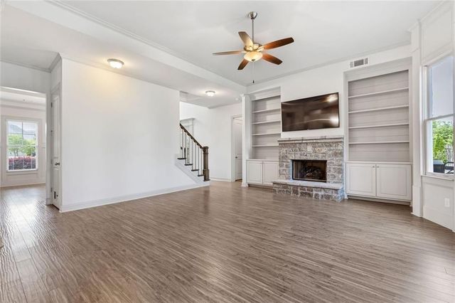 988 Woodtrace Lane, Auburn, GA 30011