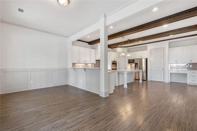 988 Woodtrace Lane, Auburn, GA 30011