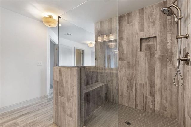 988 Woodtrace Lane, Auburn, GA 30011