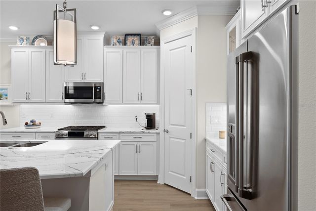 4618 ISONZO WAY, Wesley Chapel, FL 33543