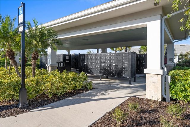 4618 ISONZO WAY, Wesley Chapel, FL 33543