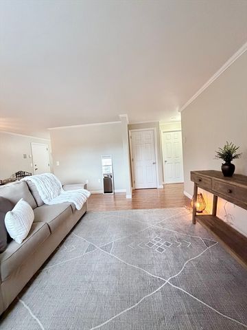 39 Pleasant Street C5, Northborough, MA 01532